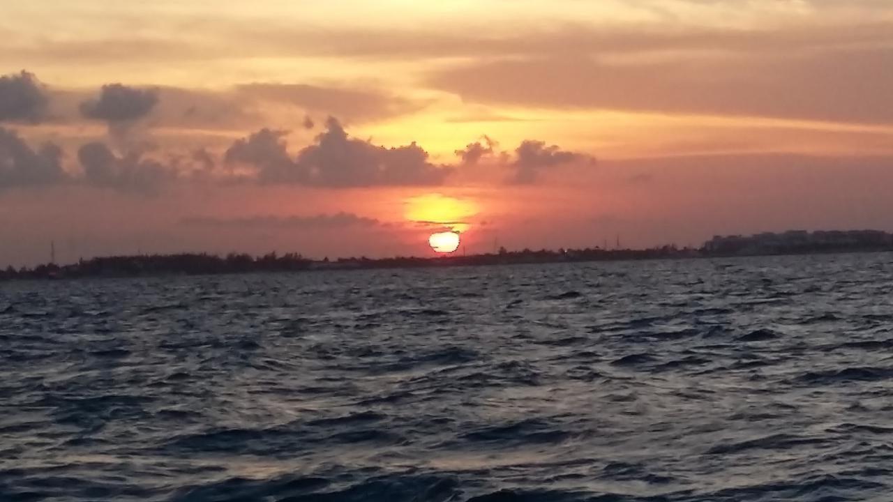 Marina Paraiso Isla Mujeres Hotel Bagian luar foto