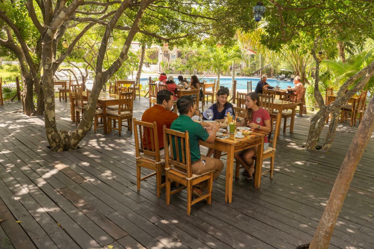 Marina Paraiso Isla Mujeres Hotel Bagian luar foto